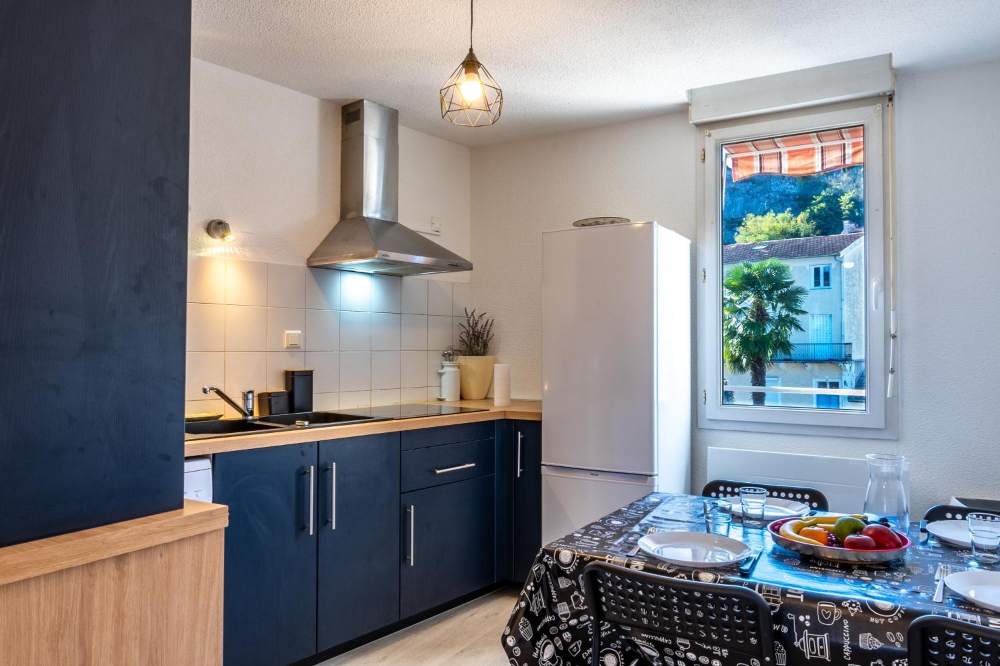 Le Pic-t2- équipé Proche Du Sanctuaire. Appartement