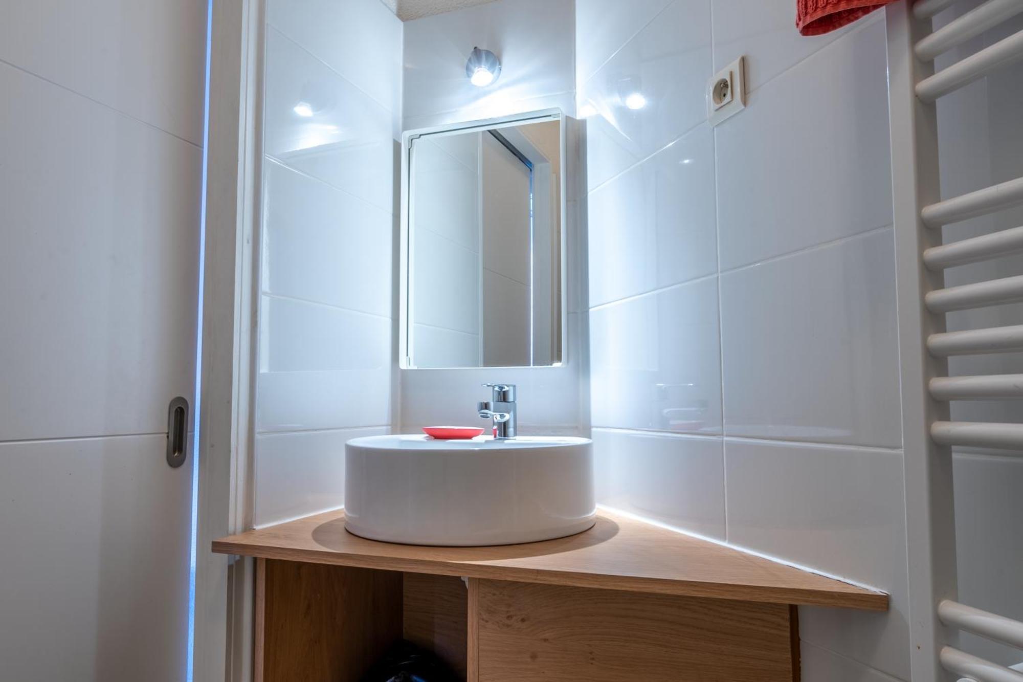 Le Pic-t2- équipé Proche Du Sanctuaire. Appartement